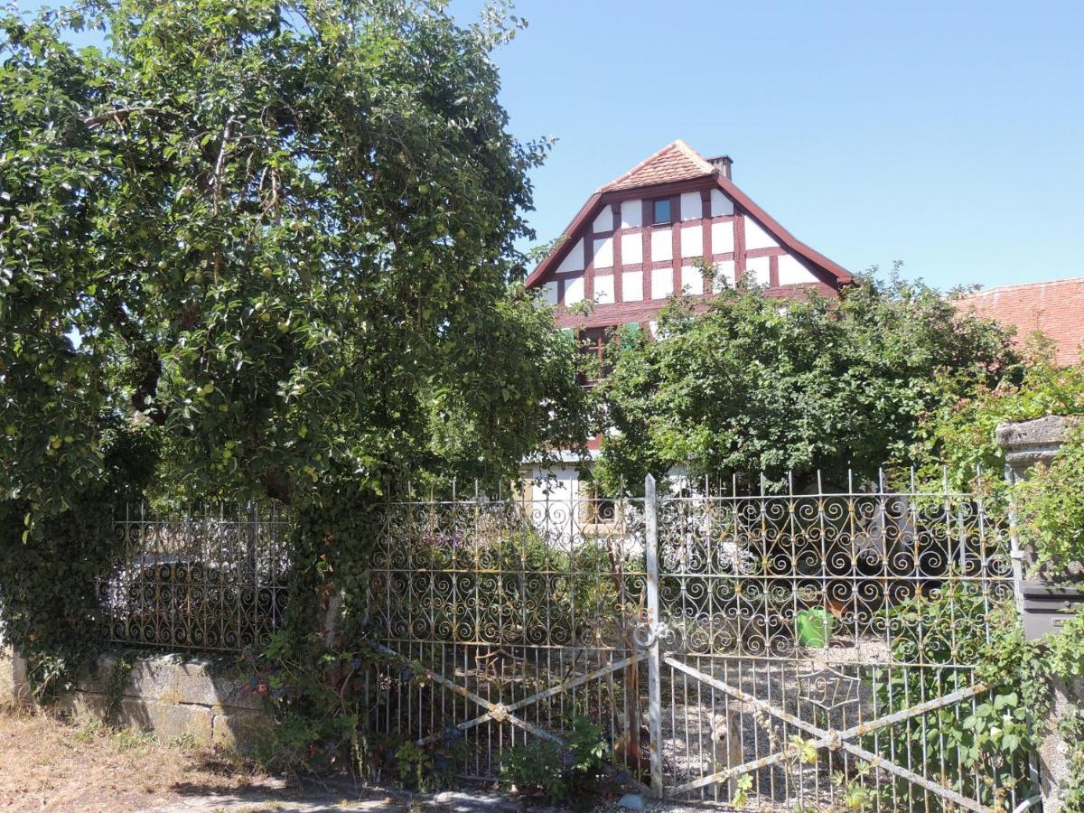 Pilger- Und Radlerherberge Herberge Im Hofhaus Colmberg Buitenkant foto